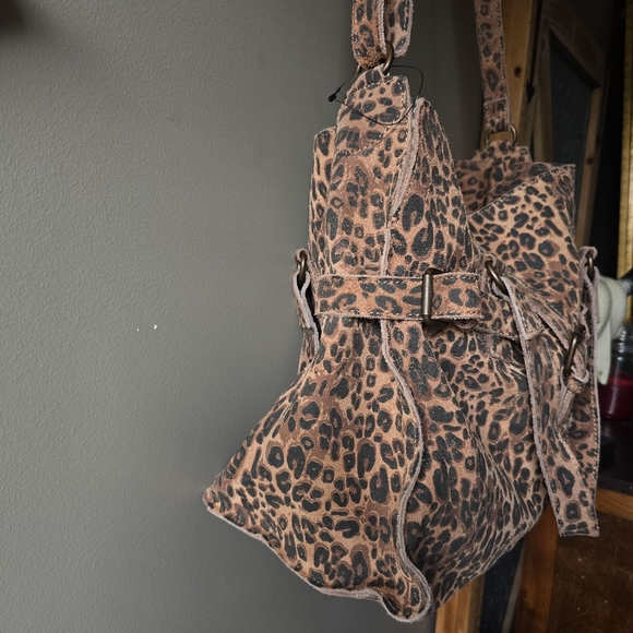 SOLD - Picture 7 of 12